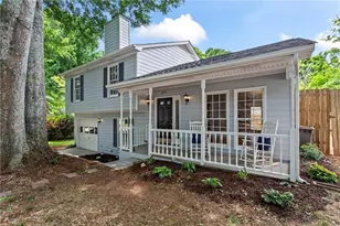 2771 Royal Bluff, Decatur, GA 30030 - Photo 2