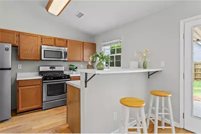 2771 Royal Bluff, Decatur, GA 30030 - Photo 14