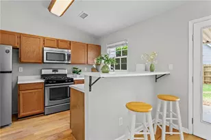 2771 Royal Bluff, Decatur, GA 30030 - Photo 14