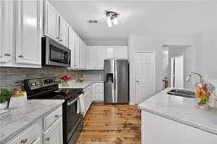 2555 Flat Shoals Rd, Atlanta, GA 30349 - Photo 2