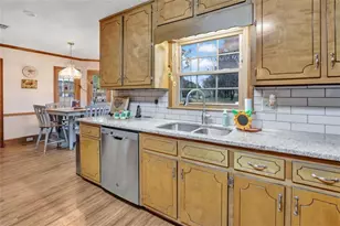 3898 Carriage Ln, Conyers, GA 30094 - Photo 16