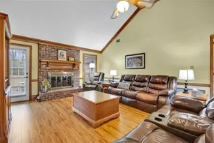 3898 Carriage Ln, Conyers, GA 30094 - Photo 6