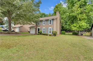 3547 Chinaberry Ln, Snellville, GA 30039 - Photo 2