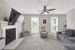 3547 Chinaberry Ln, Snellville, GA 30039 - Photo 4