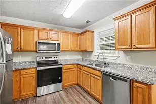 240 Dillion Dr, Hampton, GA 30228 - Photo 6
