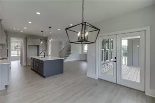 240 Wilbanks St, Buford, GA 30518 - Photo 24