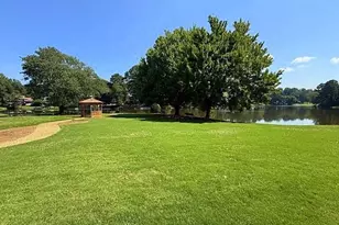 153 Lakeside Dr, Kennesaw, GA 30144 - Photo 74