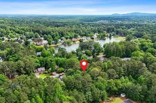 153 Lakeside Dr, Kennesaw, GA 30144 - Photo 42