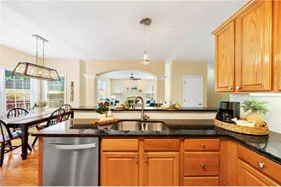 398 Vista Lake Drive, Suwanee, GA 30024 - Photo 16