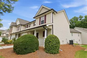 252 Darby's Crossing Ct, Hiram, GA 30141 - Photo 2