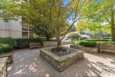 1406 River Green Drive NW, Atlanta, GA 30327 - Photo 2