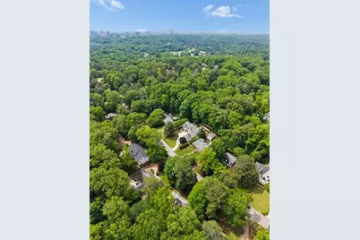 4659 Tall Pines Drive NW, Atlanta, GA 30327 - Photo 20