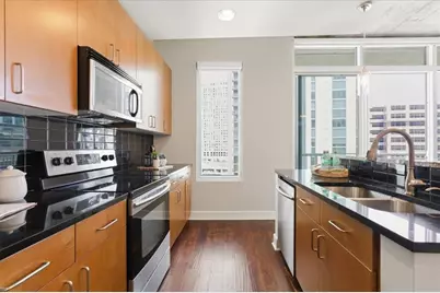 44 Peachtree Place NE #1527, Atlanta, GA 30309 - Photo 10