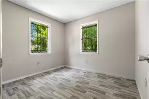 1869 Spring Ave NW, Atlanta, GA 30318 - Photo 10