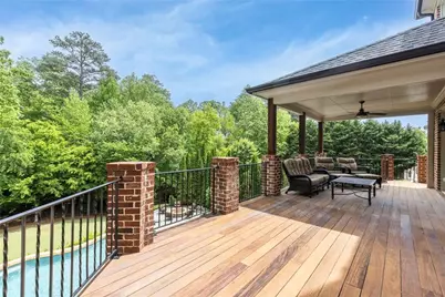 8740 Islesworth Court, Duluth, GA 30097 - Photo 4