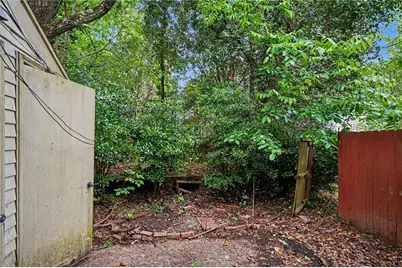 5670 Wells Circle, Stone Mountain, GA 30087 - Photo 28