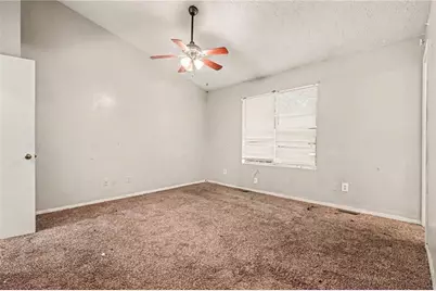 5670 Wells Circle, Stone Mountain, GA 30087 - Photo 16