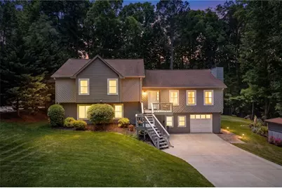 2974 Caldwell Circle, Suwanee, GA 30024 - Photo 2