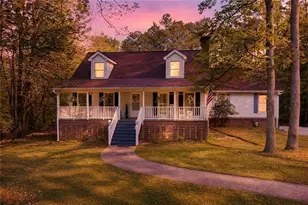 5275 Sugar Ridge Dr NE, Buford, GA 30518 - Photo 4