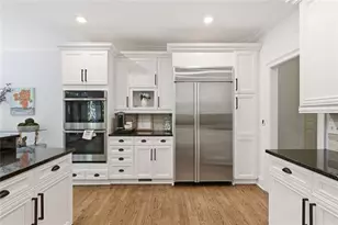 8575 Anchor on Lanier Ct, Gainesville, GA 30506 - Photo 24