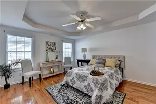 5690 Martin Grove Dr NW, Lilburn, GA 30047 - Photo 12