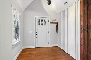 2067 Fairhaven Cir NE, Atlanta, GA 30305 - Photo 2