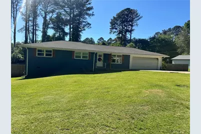 115 Fairlawn Drive, Carrollton, GA 30117 - Photo 1