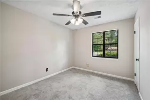621 Maple Dr, Riverdale, GA 30274 - Photo 12