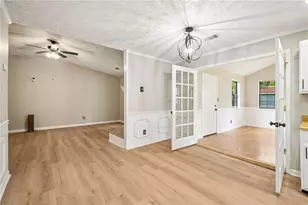 621 Maple Dr, Riverdale, GA 30274 - Photo 10