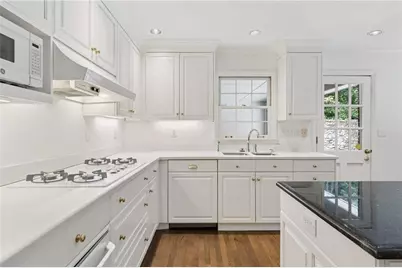 7085 Riverside Drive, Atlanta, GA 30328 - Photo 16