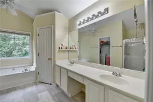 2172 Woodbriar Dr, Buford, GA 30518 - Photo 46