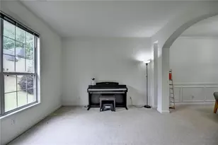 2172 Woodbriar Dr, Buford, GA 30518 - Photo 10