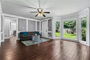 4273 Thamesgate Close, Peachtree Corners, GA 30092 - Photo 4