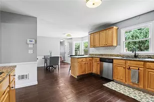 4273 Thamesgate Close, Peachtree Corners, GA 30092 - Photo 6