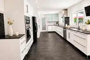 2822 Cartwright Dr, Decatur, GA 30033 - Photo 10