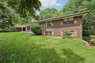 2822 Cartwright Dr, Decatur, GA 30033 - Photo 2