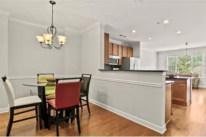 7265 Glisten Avenue #122, Atlanta, GA 30328 - Photo 8