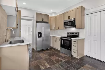 585 Jones Avenue, Atlanta, GA 30314 - Photo 8