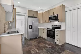 585 Jones Ave, Atlanta, GA 30314 - Photo 8