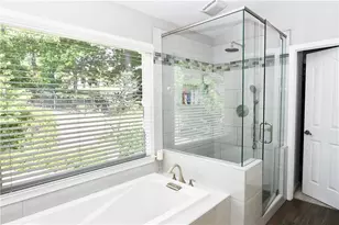 1025 Fairview Club Cir, Dacula, GA 30019 - Photo 24