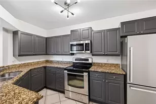 3334 Peachtree Rd NE, Atlanta, GA 30326 - Photo 8