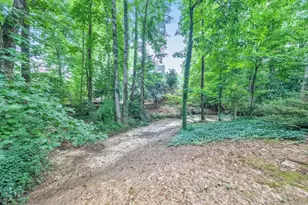 4563 Fountain Dr NE, Marietta, GA 30067 - Photo 50