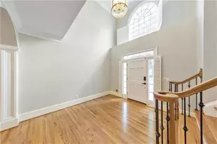 4563 Fountain Dr NE, Marietta, GA 30067 - Photo 10