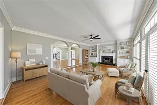 4563 Fountain Dr NE, Marietta, GA 30067 - Photo 4