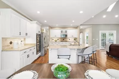 10635 Stonefield Landing, Johns Creek, GA 30097 - Photo 12