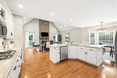 10635 Stonefield Landing, Johns Creek, GA 30097 - Photo 18