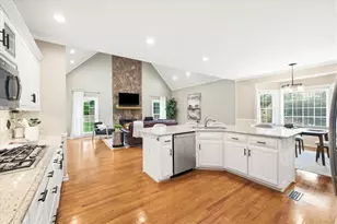 10635 Stonefield Landing, Johns Creek, GA 30097 - Photo 18