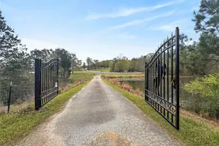 955 Mocassin Gap Rd, Locust Grove, GA 30248 - Photo 46