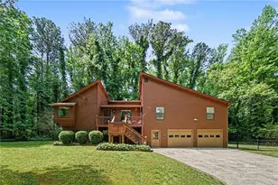 2192 Mohawk Trail, Acworth, GA 30102 - Photo 1