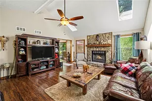 2192 Mohawk Trail, Acworth, GA 30102 - Photo 4